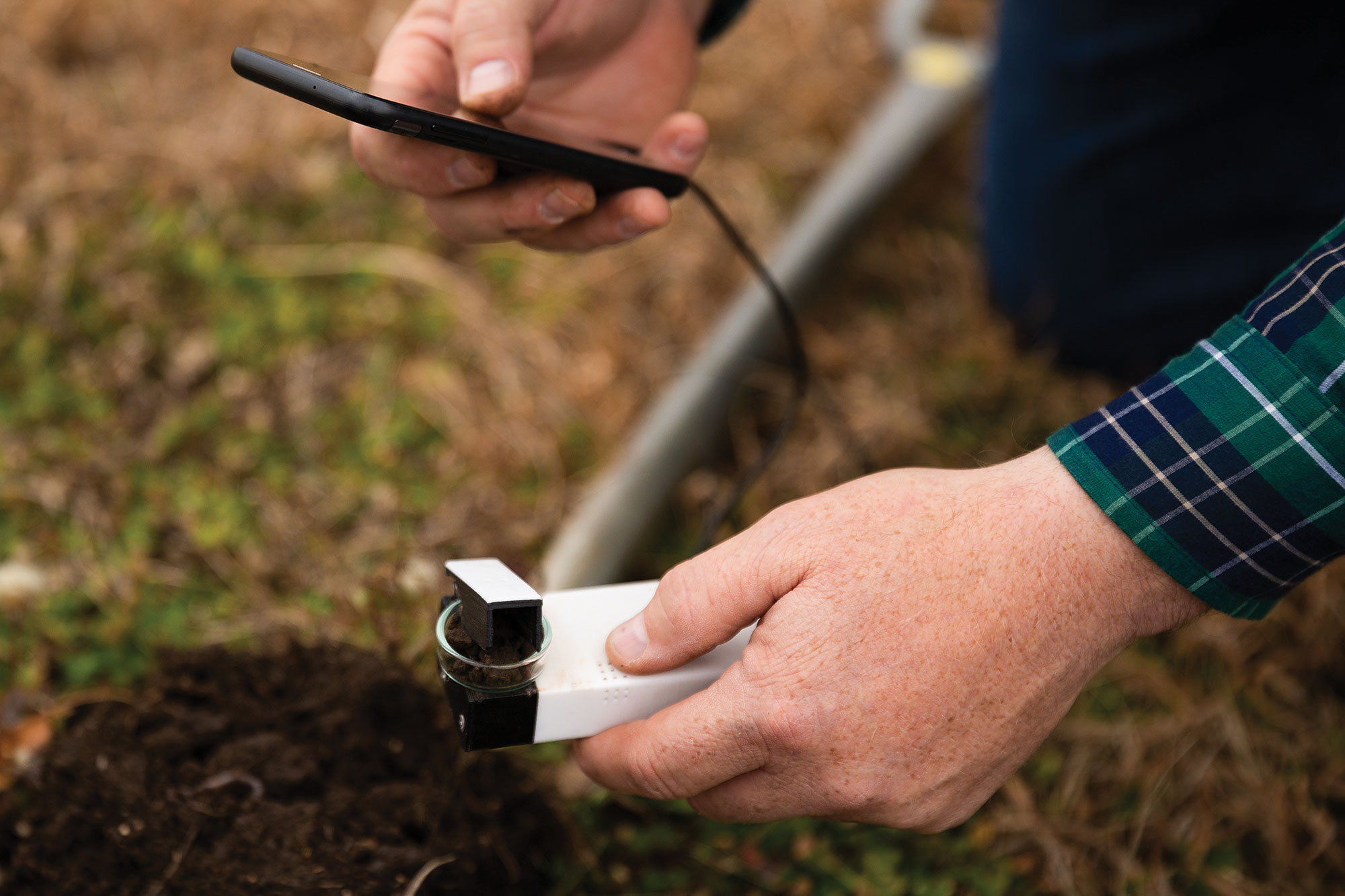 Noble Research Institute and collaborators test technologies that could be used by farmers and ranchers to measure soil organic carbon in field.