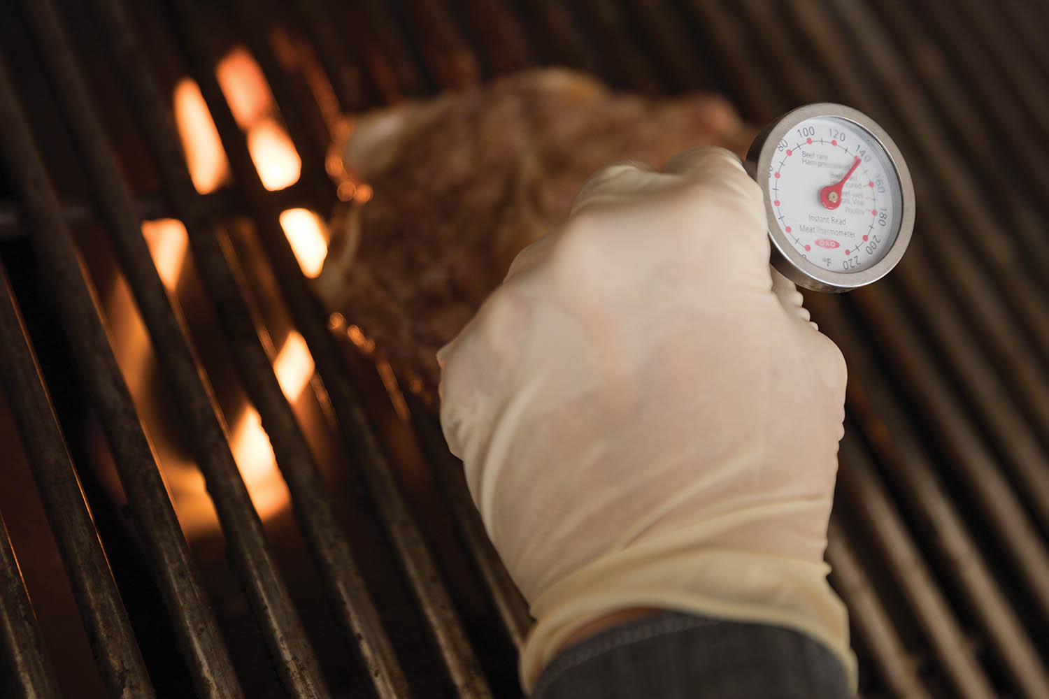 Measuring the temperature of the grill