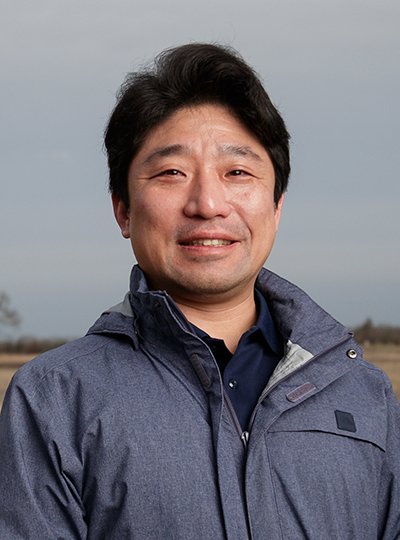 Myoung-Hwan Chi
